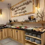 Bed & Breakfast „malucko Chata”