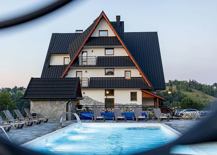 Nocleg ze śniadaniem „malucko Chata” 3*