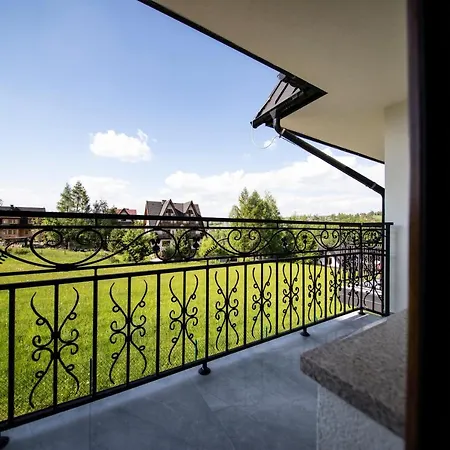 Bed & Breakfast „malucko Chata”